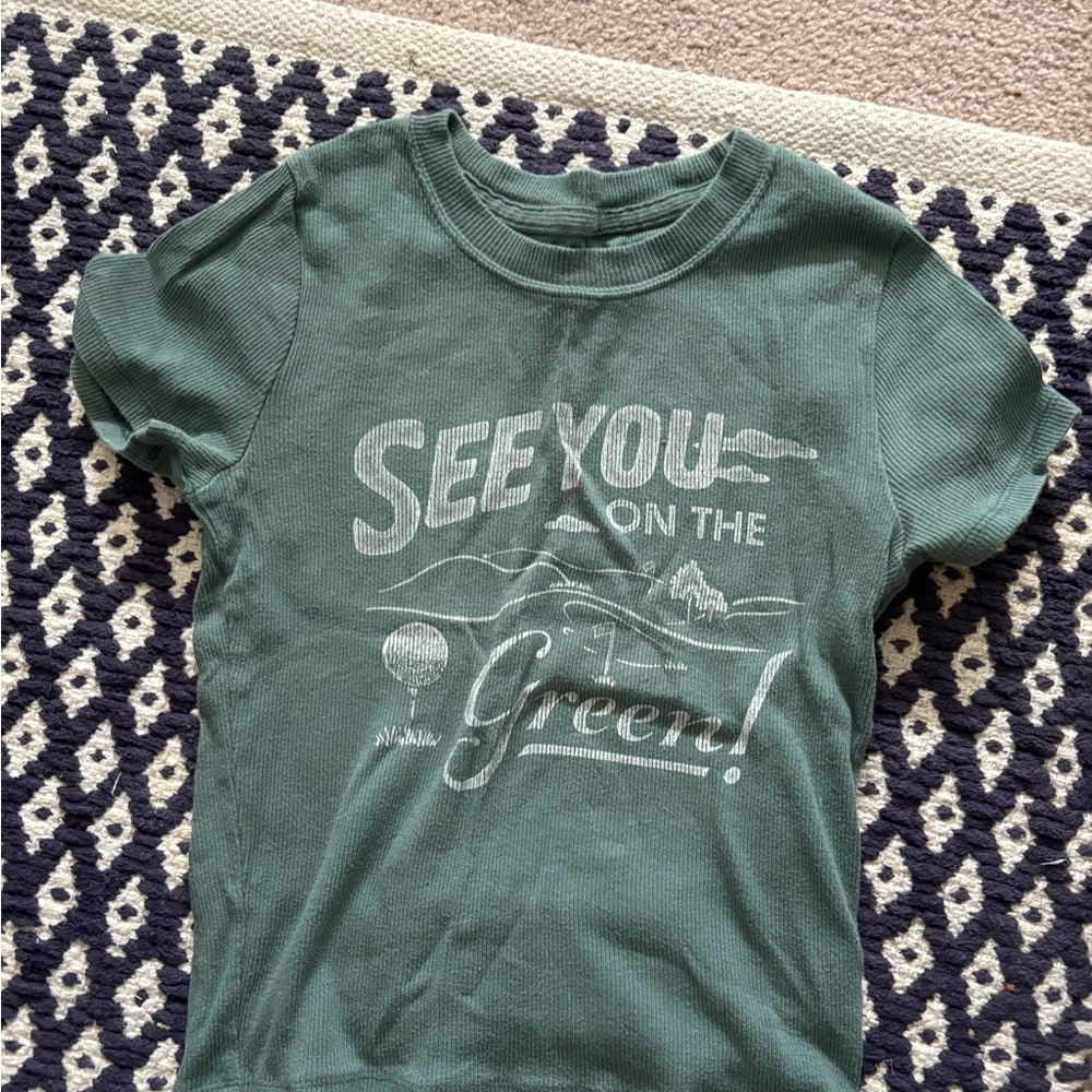 hollister ribbed graphic tshirt
